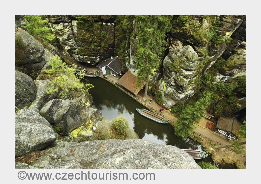Tschechien ist ein Paradies für Boots- und Shiffstouren (Bildquelle: www.czechtourism.com)