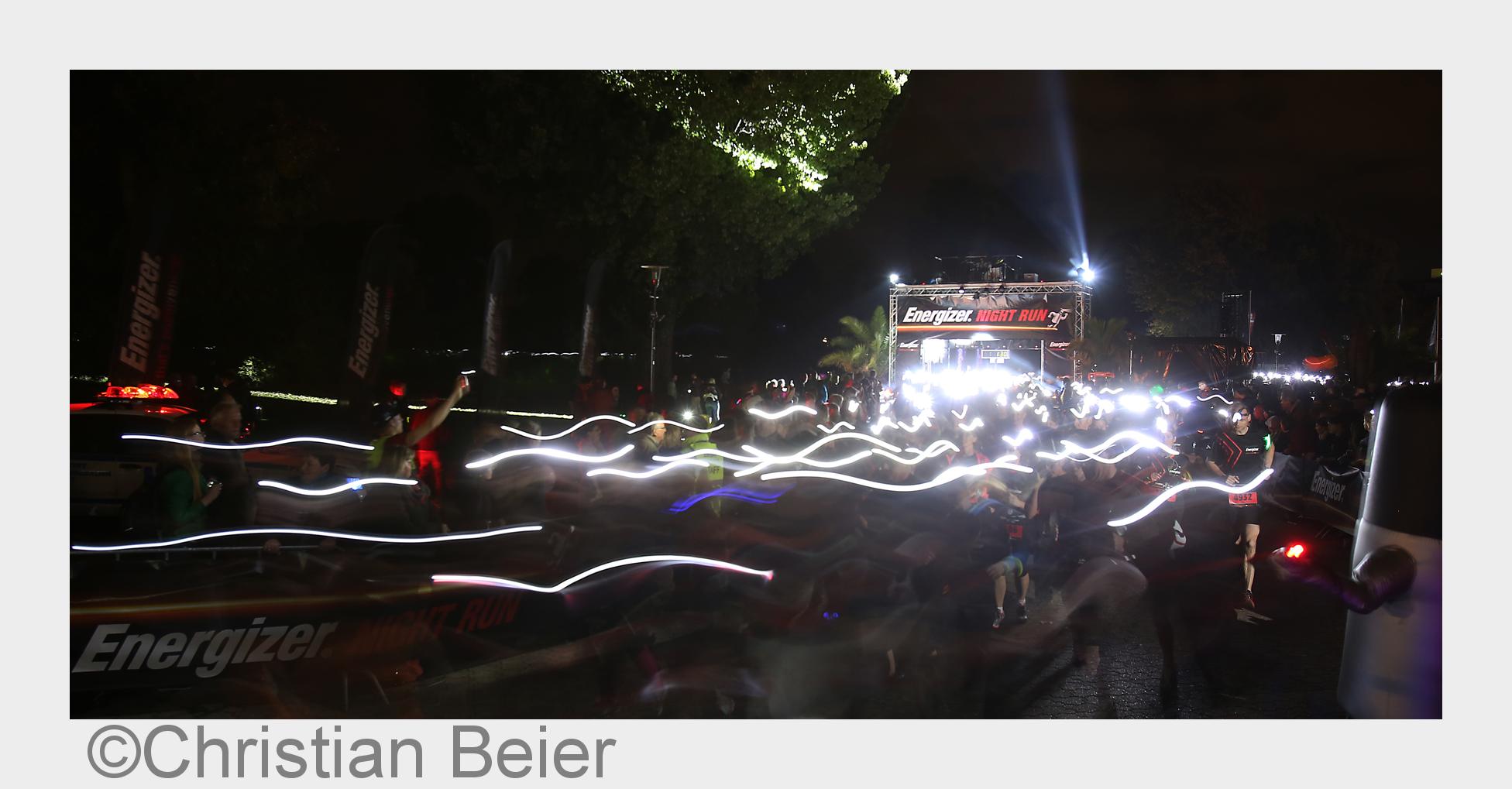 Energizer Night Run 2014 in Köln (Bildquelle: Christian Beier) Energizer Night Run 2014 in Köln (Bildquelle: Christian Beier)