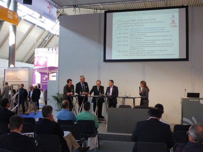Besucher eines Fachforums auf der IT& Business Besucher eines Fachforums auf der IT& Business