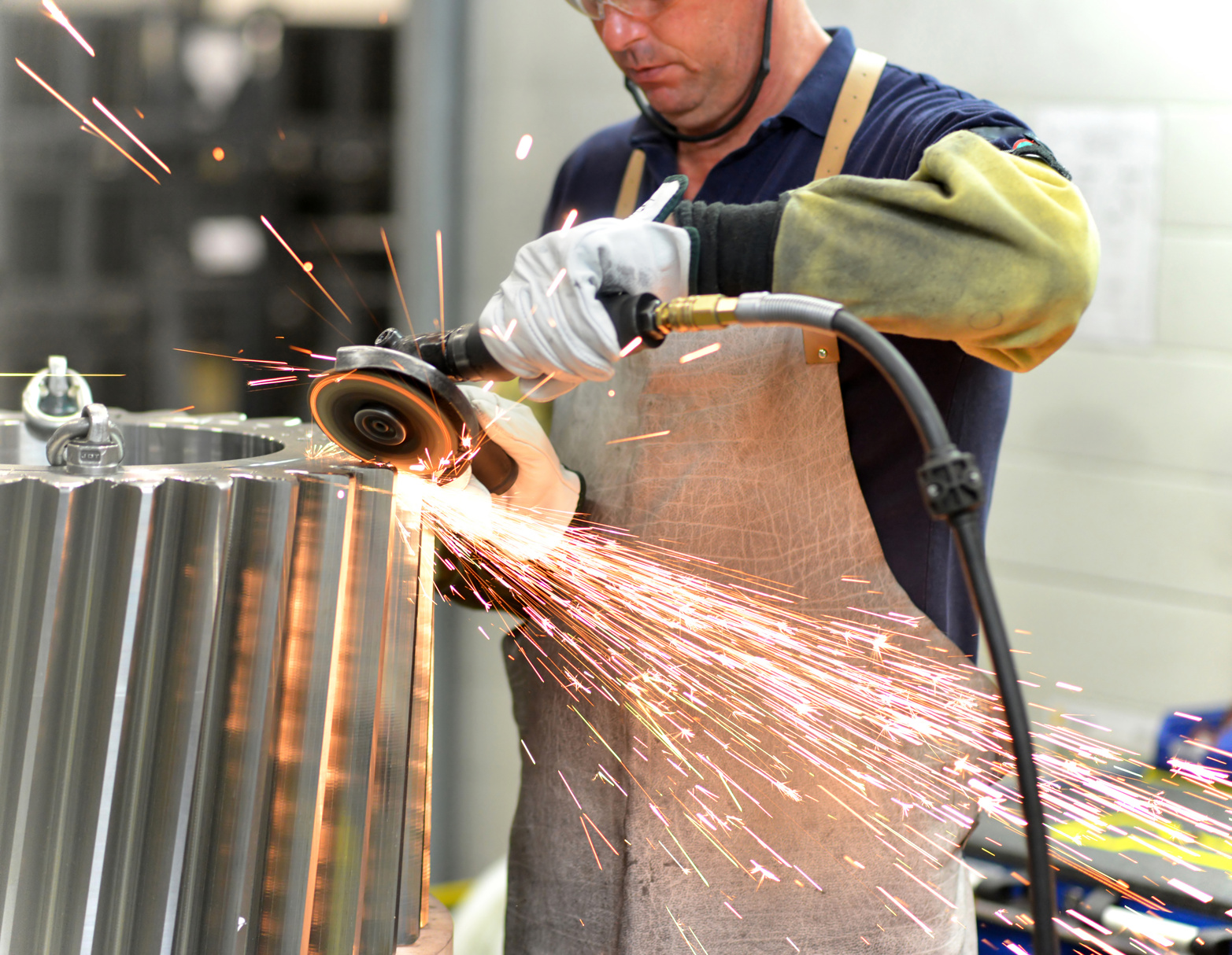 In Branchen, wie dem Maschinen- und Anlagenbau, ist die kommunikative Begleitung der Produkte enorm In Branchen, wie dem Maschinen- und Anlagenbau, ist die kommunikative Begleitung der Produkte enorm