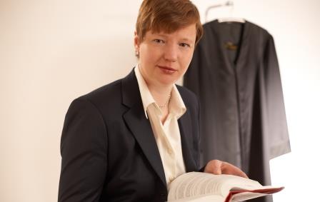 Rechtsanwältin Dr. Elke Scheibeler Rechtsanwältin Dr. Elke Scheibeler