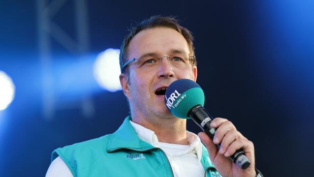 Ralf Market moderiert die Eröffnungsfeier - Foto Axel Herzig Ralf Market moderiert die Eröffnungsfeier - Foto Axel Herzig