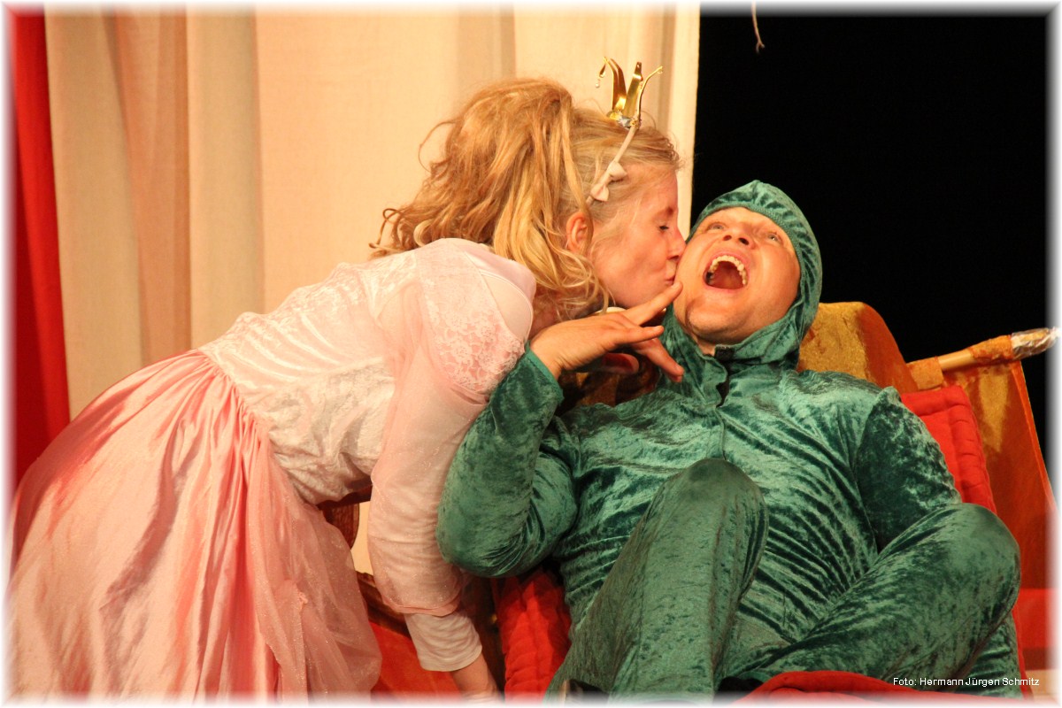 Verena Bill und Michael Koenen vom NiederrheinTheater präsentieren ihr Stück Verena Bill und Michael Koenen vom NiederrheinTheater präsentieren ihr Stück