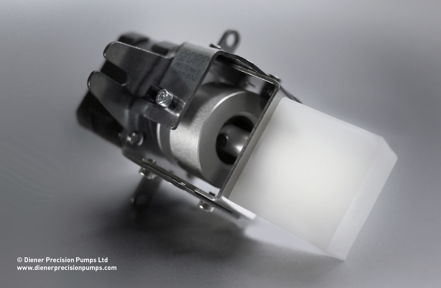 Ventillose Kolbenpumpe
