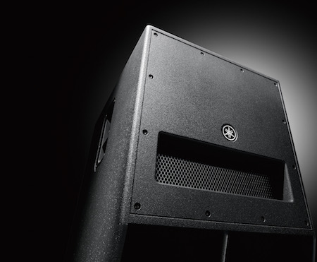 Der 1.020 Watt starke Aktiv-Subwoofer Yamaha DXS18 liefert kraftvollen Tiefton für PA-Anwendungen. Der 1.020 Watt starke Aktiv-Subwoofer Yamaha DXS18 liefert kraftvollen Tiefton für PA-Anwendungen.