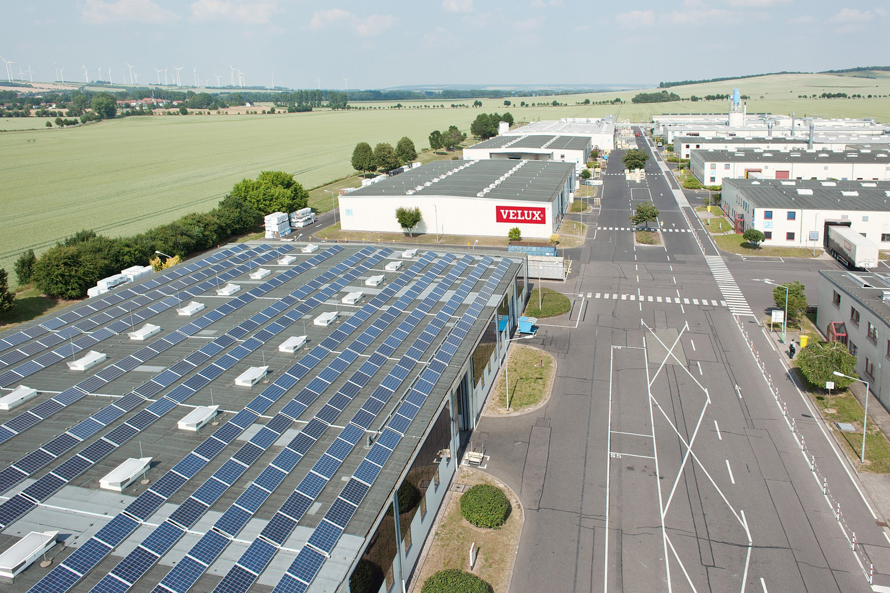 Über 260.000 kWh Solarstrom am Velux Standort Sonneborn im Jahr 2014. BIld: Velux Deutschland GmbH
