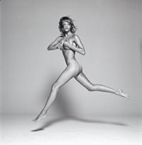 Foto: Helena Christensen, Vogue Italia, 1993 © MICHEL COMTE / I-Management Foto: Helena Christensen, Vogue Italia, 1993 © MICHEL COMTE / I-Management