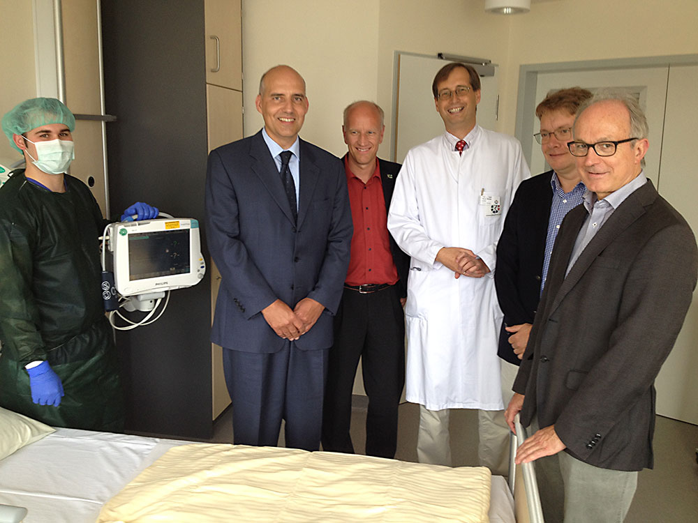Bei der Eröffnung dre Klinik für Infektiologie