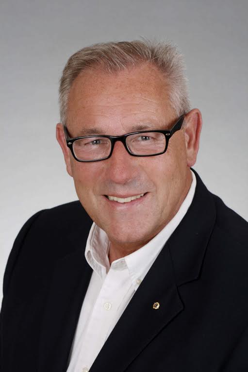 Dieter Büge - Partner und Co-Gründer des Handwerkerlotse Nord Dieter Büge - Partner und Co-Gründer des Handwerkerlotse Nord