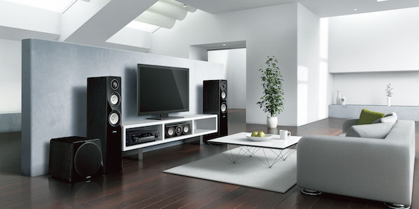 Yamaha MusicCast bietet weit mehr als"nur" Multiroom. Yamaha MusicCast bietet weit mehr als"nur" Multiroom.
