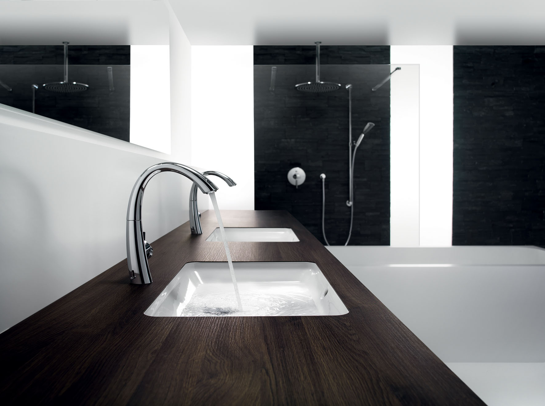 Hochwertig,ästhetisch, funktional: KWC ZOE ist eine Armaturenlinie für außergewöhnliche Bäder.