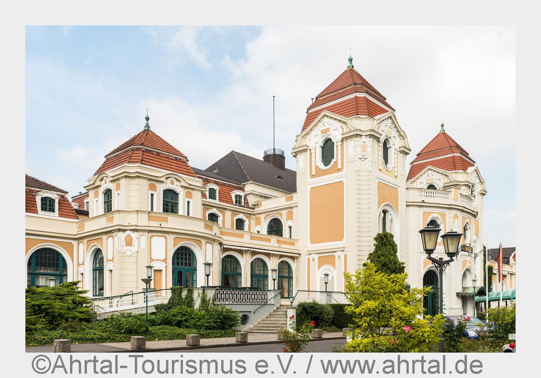 Spiel, Spaßund Entspannung im Ahrtal. (Bildquelle: Ahrtal-Tourismus e.V. / www.ahrtal.de) Spiel, Spaßund Entspannung im Ahrtal. (Bildquelle: Ahrtal-Tourismus e.V. / www.ahrtal.de)