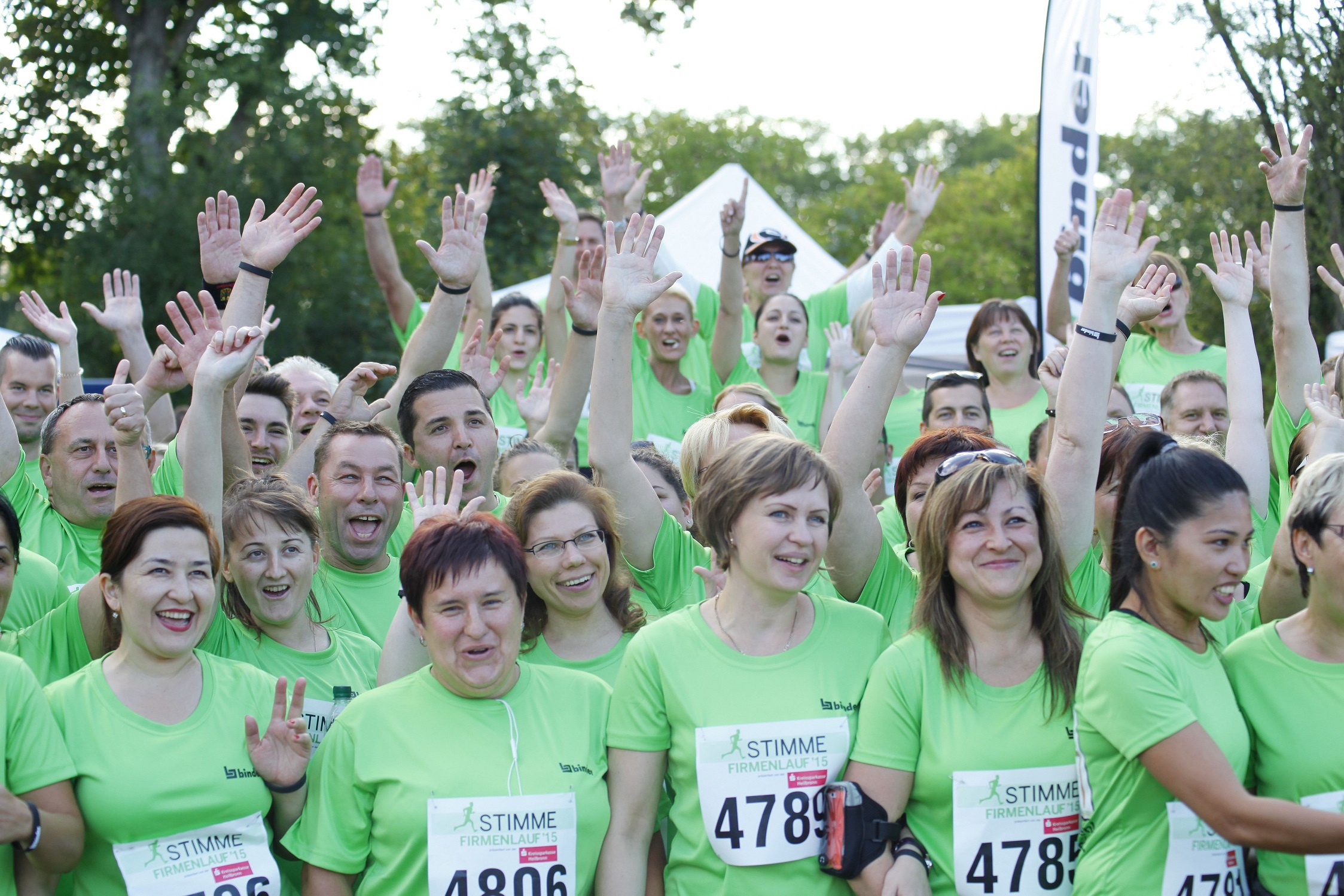 binder war mitüber 25 Teams beim diesjährigen Stimme-Firmenlauf am Start. binder war mitüber 25 Teams beim diesjährigen Stimme-Firmenlauf am Start.