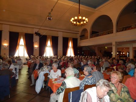 "Full House" bei der 78. Seniorenparty der Rüsselsheimer Volksbank
