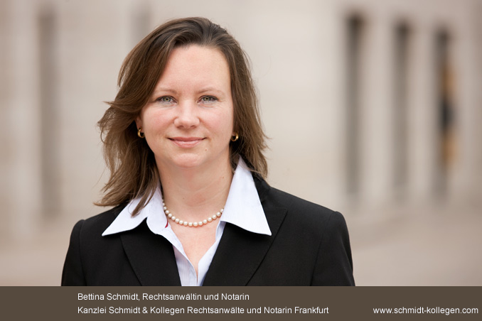 Notarin Bettina Schmidt aus Frankfurt zur Frage nach dem Güterstand beim Immobilienverkauf Notarin Bettina Schmidt aus Frankfurt zur Frage nach dem Güterstand beim Immobilienverkauf
