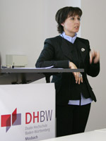 Prof. Dr. Jutta Rump, Referetin auf den Frauenwirtstagen an der DHBW Mosbach Prof. Dr. Jutta Rump, Referetin auf den Frauenwirtstagen an der DHBW Mosbach