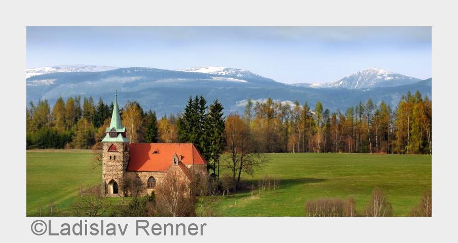 Tschechien ist ein Wanderparadies. Hier im Hintergrund die Schneekoppe. (Bildquelle: Ladislav Renner Tschechien ist ein Wanderparadies. Hier im Hintergrund die Schneekoppe. (Bildquelle: Ladislav Renner