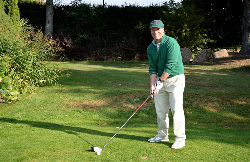 Der Fußball-Weltmeister am ersten Abschlag beim Charity Golf Cup