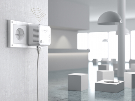 Mit dem dLAN Hotspot bietet devolo eine rechtssichere WLAN-Lösung. Mit dem dLAN Hotspot bietet devolo eine rechtssichere WLAN-Lösung.