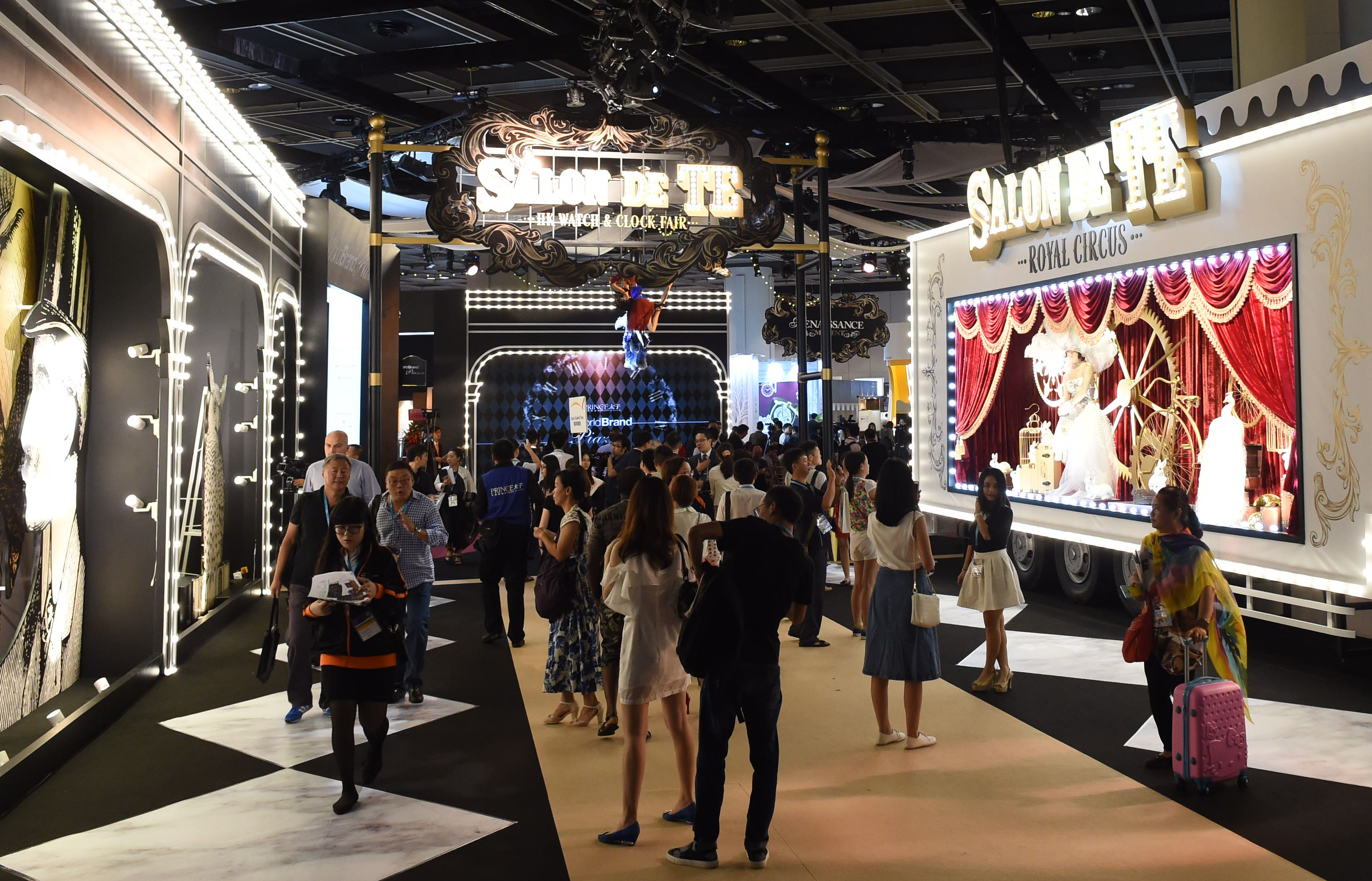 Zur HKTDC Hong Kong Watch & Clock Fair kamen in diesem Jahr zwei Prozent mehr Besucher.