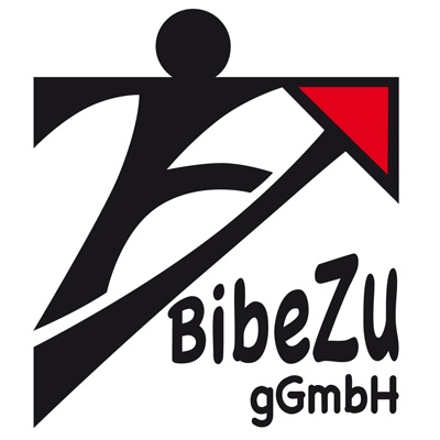 Die BibeZu bietet Flüchtlingen Schulungen in Solarenergie.