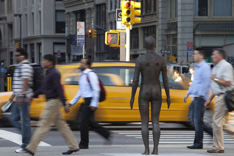 Die Kunstinstallation Event Horizon von Anthony Gormley wird im November in Hongkong zu sehen sein. Die Kunstinstallation Event Horizon von Anthony Gormley wird im November in Hongkong zu sehen sein.