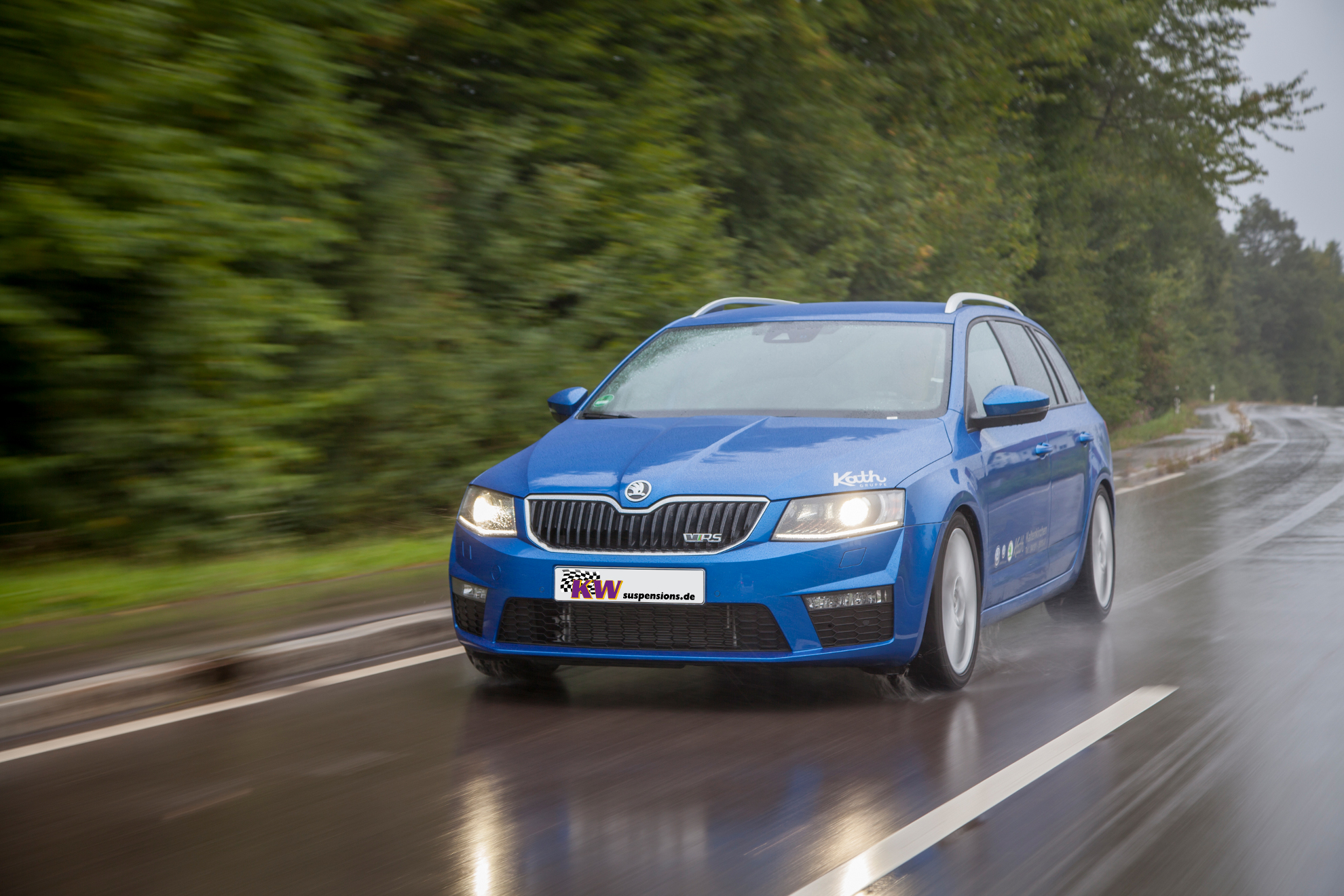 Für alle drei Baureihen des Skoda Octavia ist das KW Street Comfort das ideale Fahrwerk für mehr Fah Für alle drei Baureihen des Skoda Octavia ist das KW Street Comfort das ideale Fahrwerk für mehr Fah