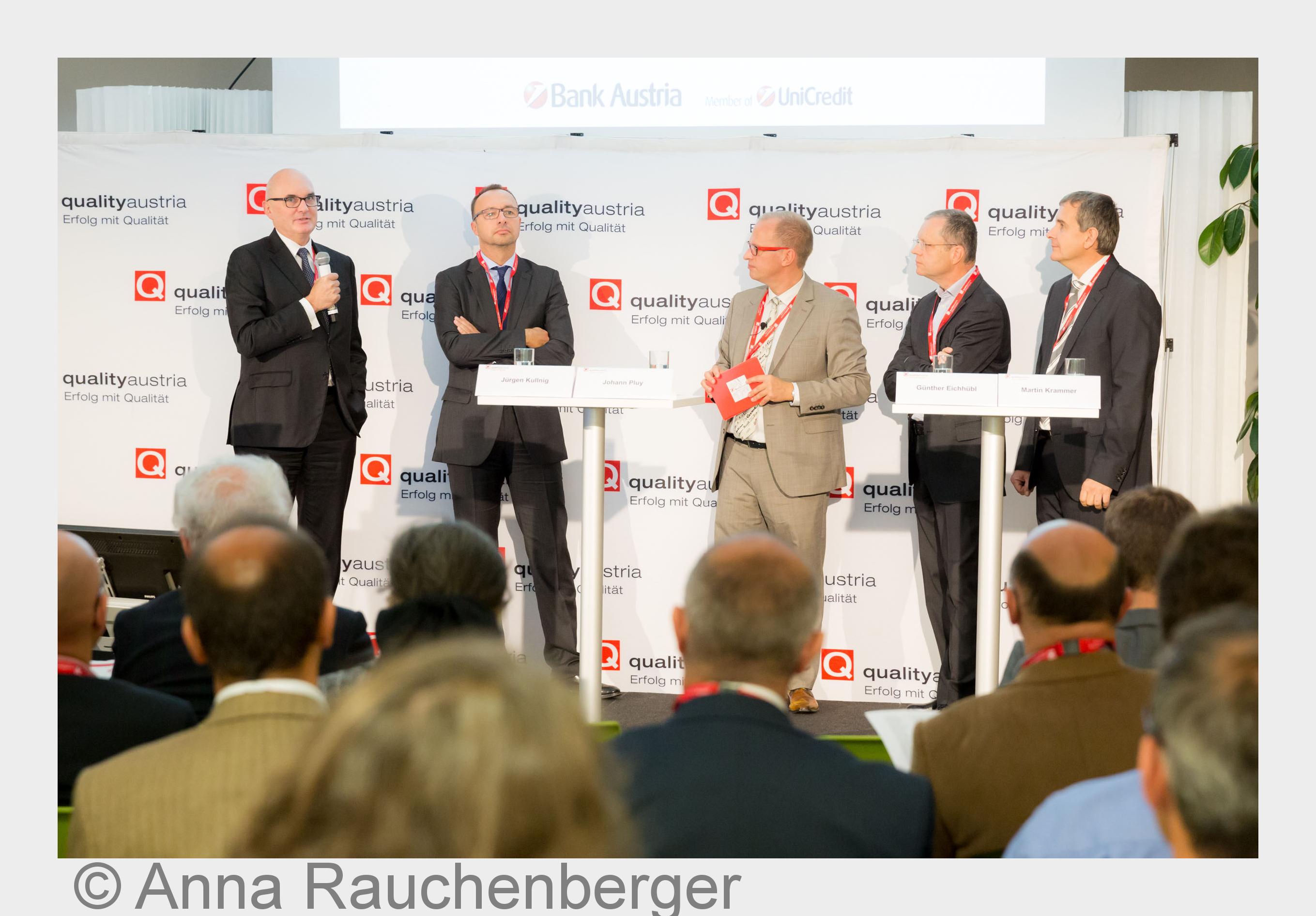 2. qualityaustria Umwelt- und Energieforum v.l.n.r.: Kullnigg, Pluy, Dick, Eichhübl, Krammer (Bildqu 2. qualityaustria Umwelt- und Energieforum v.l.n.r.: Kullnigg, Pluy, Dick, Eichhübl, Krammer (Bildqu