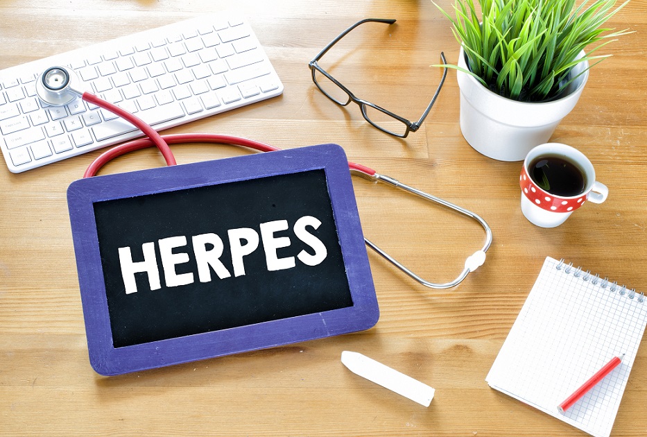 Herpes-Infektionen können mit dem Eiweißbaustein Lysin unterstützend behandelt werden. Foto: Fotolia