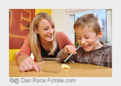 Sprachförderung durch Logopädin Anne Klotzsche (Bildquelle: @ Dan Race Fotolia.com) Sprachförderung durch Logopädin Anne Klotzsche (Bildquelle: @ Dan Race Fotolia.com)