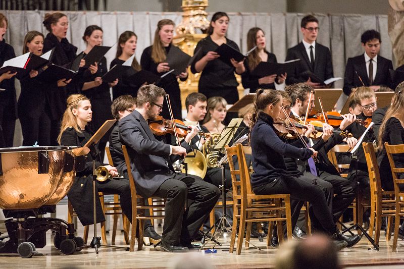 Theatinerkirche: Benefizkonzert für die Flüchtlinge in München Theatinerkirche: Benefizkonzert für die Flüchtlinge in München