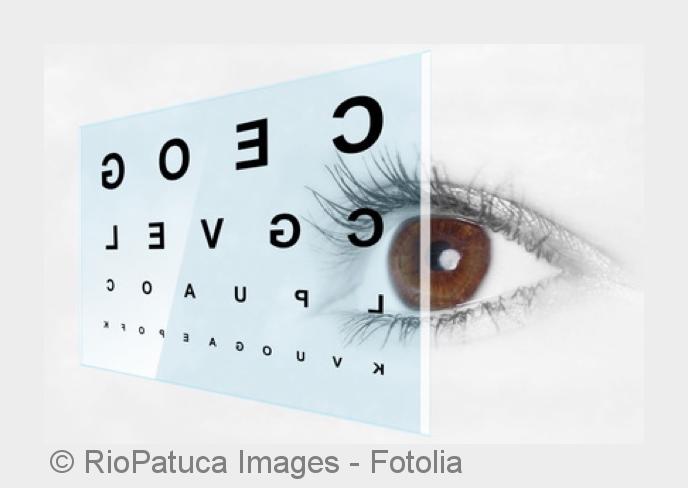 Kunstlinsen verbleiben ein Leben lang im Auge. (Bildquelle:©RioPatuca Images - Fotolia)