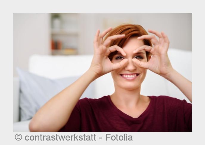 Eine Sehhilfe wird beim Einsatz von Premiumlinsen oftmalsüberflüssig. (Bildquelle:©contrastwerkstatt