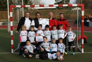 Fortuna Wintergarten übergibt Trikot