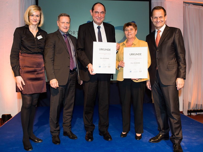 Auszeichnung der bbw Akademie bei der 39. Sportministerkonferenz mit dem Prädikat Auszeichnung der bbw Akademie bei der 39. Sportministerkonferenz mit dem Prädikat