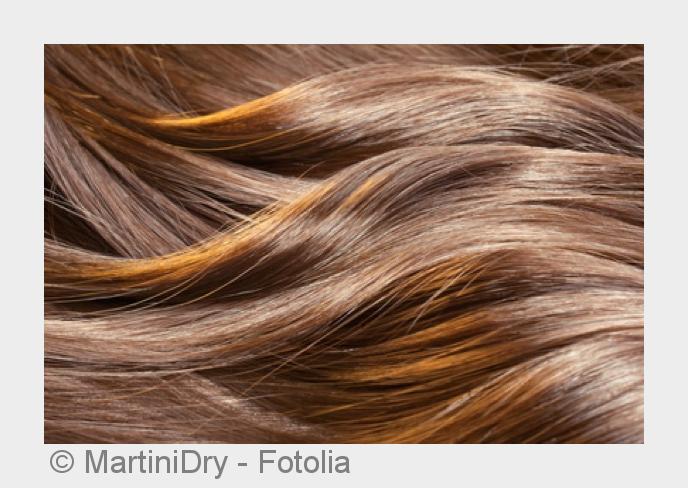 Im Winter benötigen die Haare eine besondere Aufmerksamkeit. (Bildquelle:©MartiniDry - Fotolia) Im Winter benötigen die Haare eine besondere Aufmerksamkeit. (Bildquelle:©MartiniDry - Fotolia)