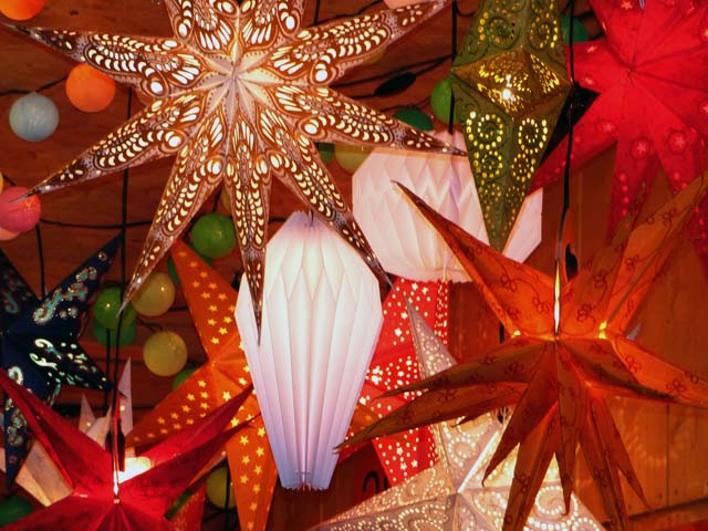 Die Weihnachtszeit bietet Münchner Kindern und Eltern die Gelegenheit, eine besondere Schule kennenz Die Weihnachtszeit bietet Münchner Kindern und Eltern die Gelegenheit, eine besondere Schule kennenz