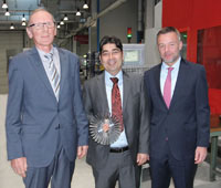 Wilfried Glaum, Dr. Eleftherios Goulielmakis und Manfred Bender (v. l.)
