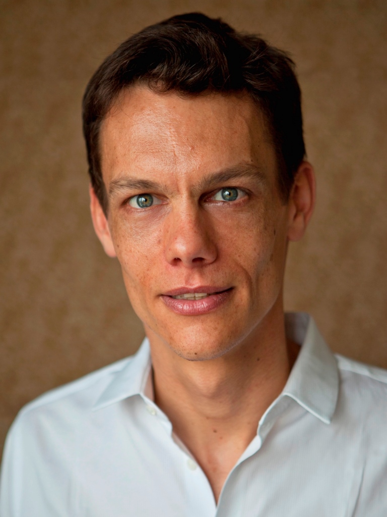 Gilles Jequier verstärkt bei Organobalance den Vertrieb von B2B Produkten z.B. für Lebensmittel. Gilles Jequier verstärkt bei Organobalance den Vertrieb von B2B Produkten z.B. für Lebensmittel.