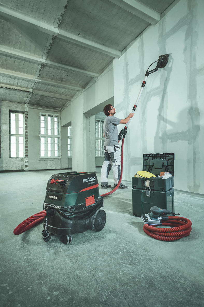 Der Langhalsschleifer LSV 5-225 Comfort mit innovativer Absauglösung. Foto: Metabo Der Langhalsschleifer LSV 5-225 Comfort mit innovativer Absauglösung. Foto: Metabo