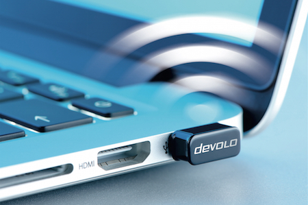 Mit dem WLAN Nano-USB-Stick bringt devolo WiFi ac auf Laptops, PCs und Macs. Mit dem WLAN Nano-USB-Stick bringt devolo WiFi ac auf Laptops, PCs und Macs.