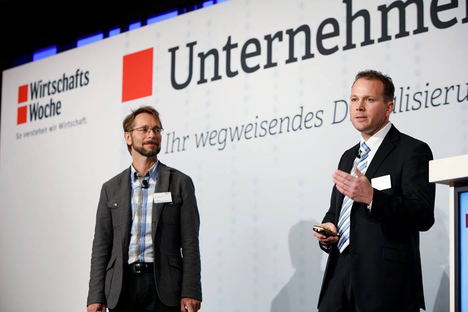 Dr. Klaus Dehner von LEADaktiv, Marco Niebling von HEMA  ©EUROFORUM Deutschland SE