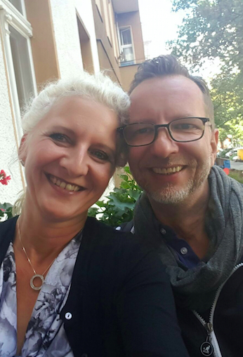 Kult Hotel Inhaberin Antje Last mit Kult DJ Ralph Rosenbaum