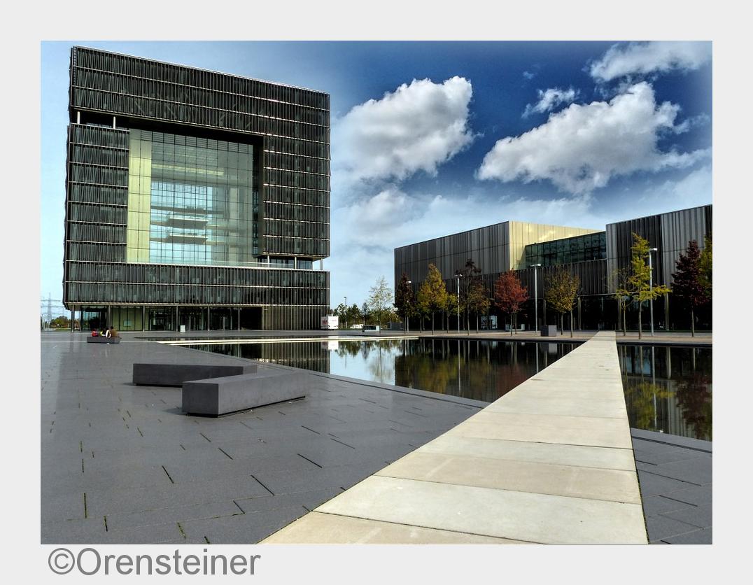 Ruhr-Domains entsprechen dem neuen High-Tech Image des Ruhrgebiets (Bildquelle: Orensteiner)