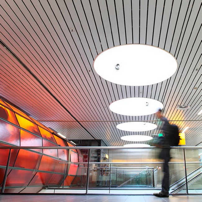 Jetzt auch rund: Die JET-LICHTKUPPEL-GLAS bietet einen klaren Blick in den Himmel. (Bild: JET-Gruppe Jetzt auch rund: Die JET-LICHTKUPPEL-GLAS bietet einen klaren Blick in den Himmel. (Bild: JET-Gruppe