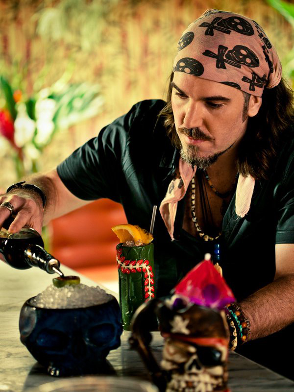 Der Piraten-Barkeeper und Experte für Tiki-Cocktails, Brian Miller. Foto: Privat