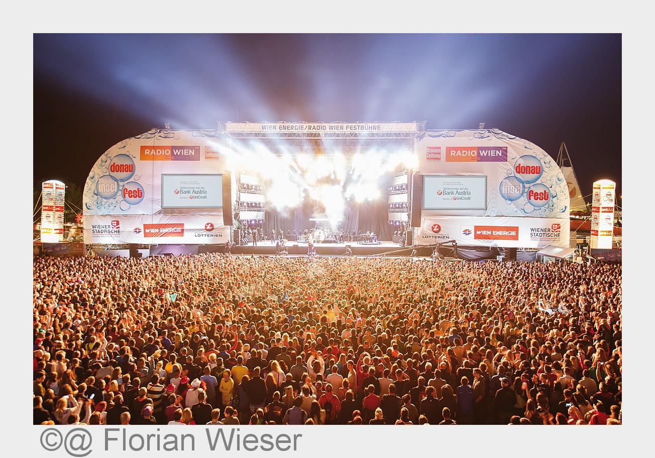 DIF Festbühne 2015 (Bildquelle: @ Florian Wieser)