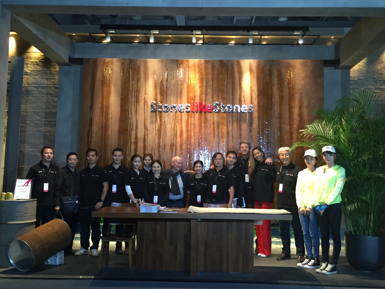 Messestand Peking Dezember 2015 Messestand Peking Dezember 2015