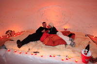 Romantik im Iglu-Village