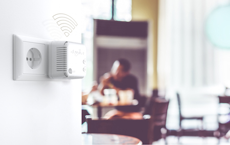 Der devolo dLAN®Hotspot ist die optimale WLAN-Lösung für mittelständische Betriebe. Der devolo dLAN®Hotspot ist die optimale WLAN-Lösung für mittelständische Betriebe.